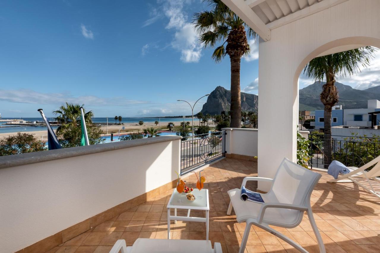 Hotel Ristorante Mediterraneo Faro Сан-Вито-Ло-Капо Экстерьер фото